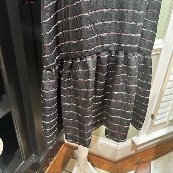 Fresha London Glitter Stripe Puff Sleeve Mini Dress
Size Medium (US 8) - Picture 6 of 11